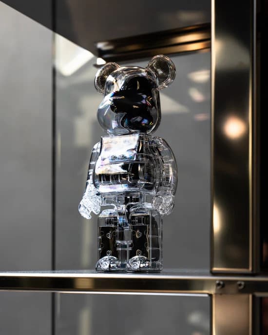 BE@RBRICK AUDIO 400% – audio as a collectible object.
