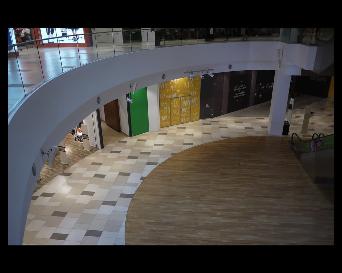 MyTOWN Shopping Centre hero imagery