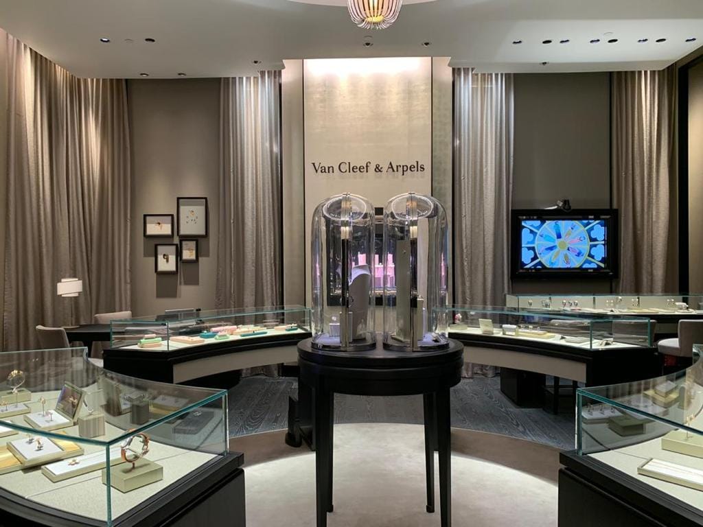 Van Cleef & Arpels image 1