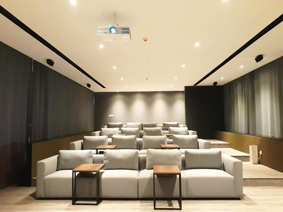 ARIA Residence hero imagery