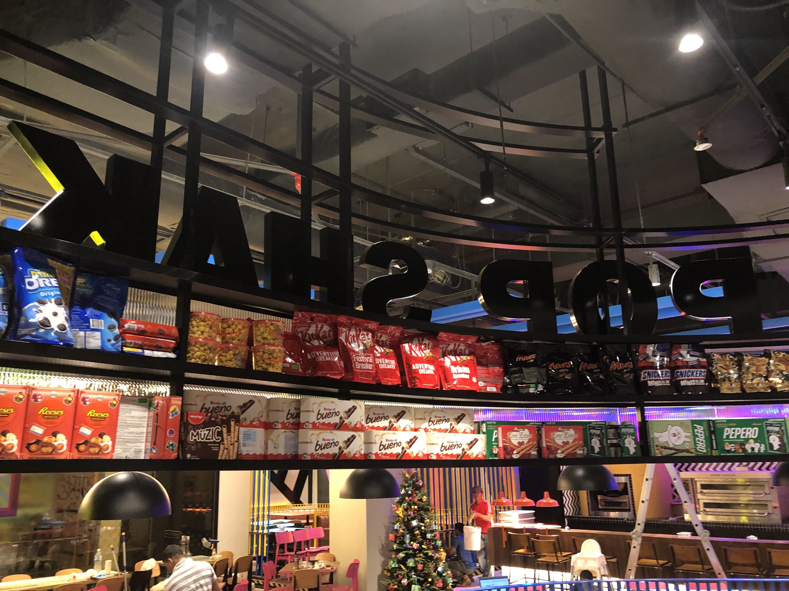 Pop Pizza Mid Valley